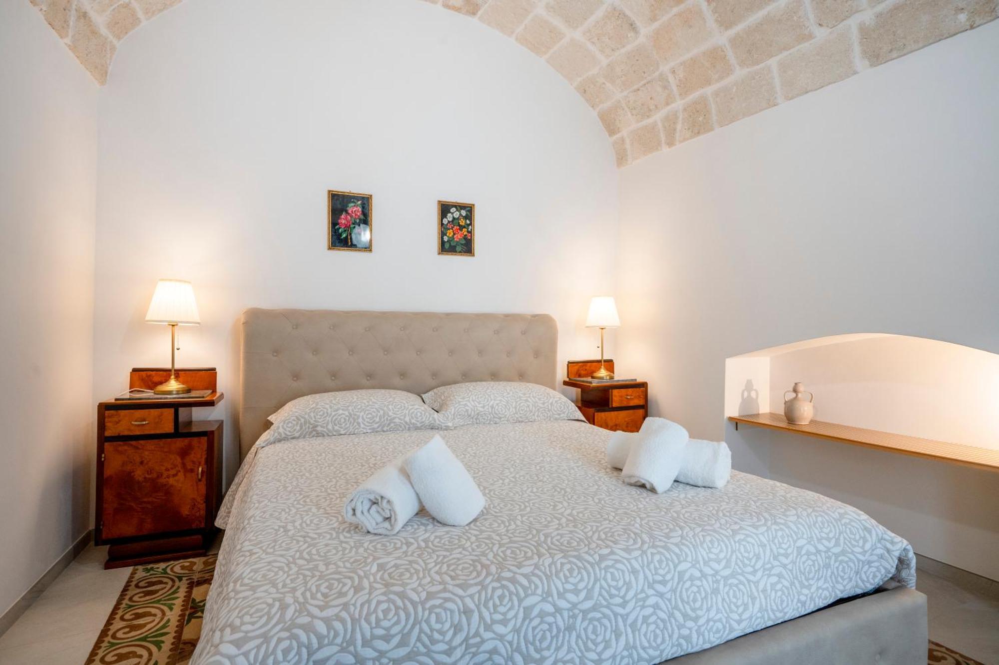 Heart Of Monopoli Apartments Near The Sea Экстерьер фото